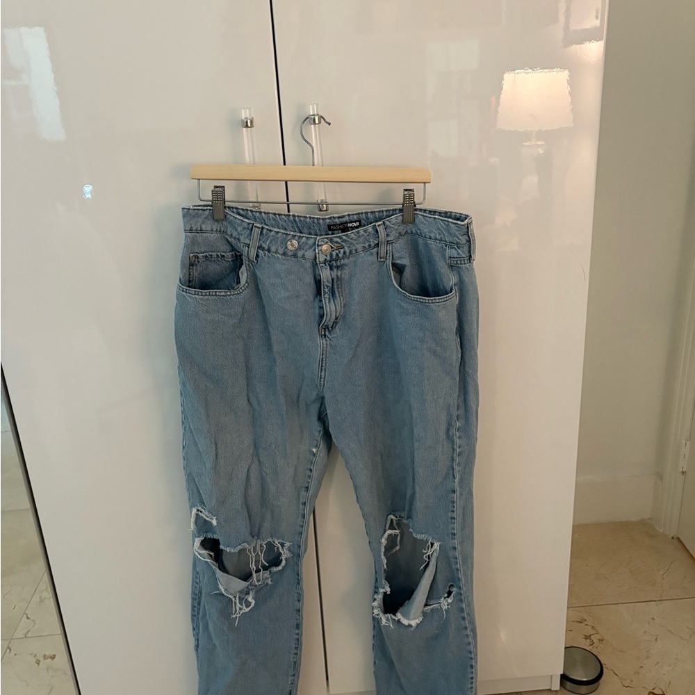 Fashion Nova Light Blue Straight Leg Jeans